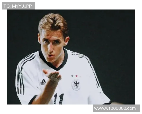 43号球员足球明星的传奇之路与辉煌成就解析