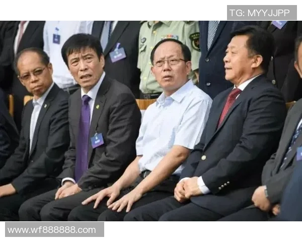 足球明星青黄不接的原因分析与未来发展趋势探讨 足球明星青黄不接的原因分析与未来发展趋势探讨