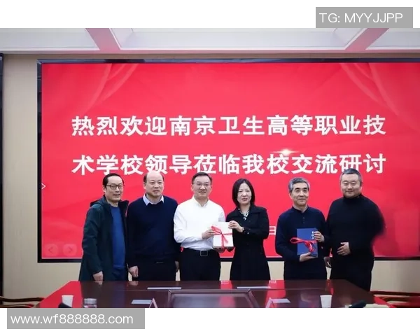 南京羽毛球队整体压制现象分析与未来发展趋势探讨